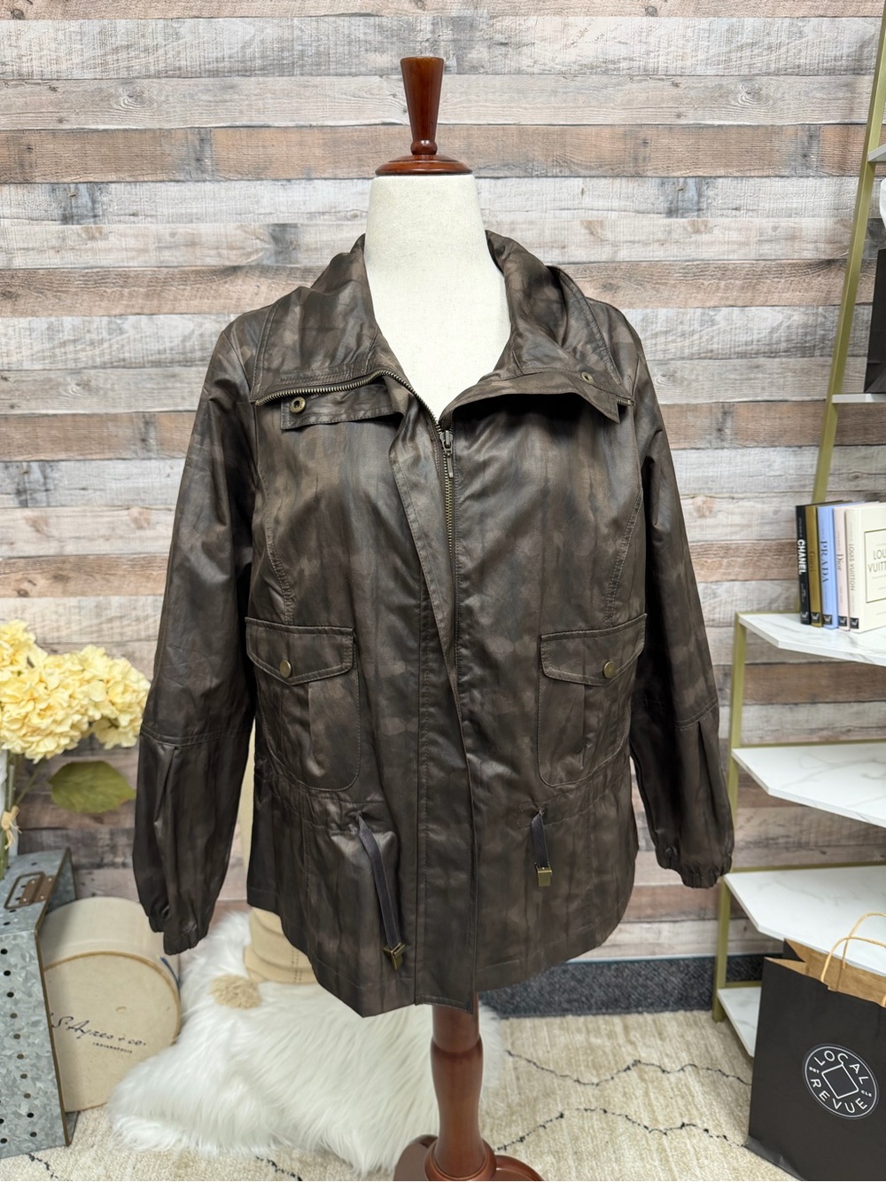 Chicos zenergy brown shimmer utility style jacket 2